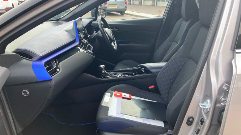 Toyota C-HR 1.8 Hybrid Dynamic 5dr CVT Hybrid Hatchback